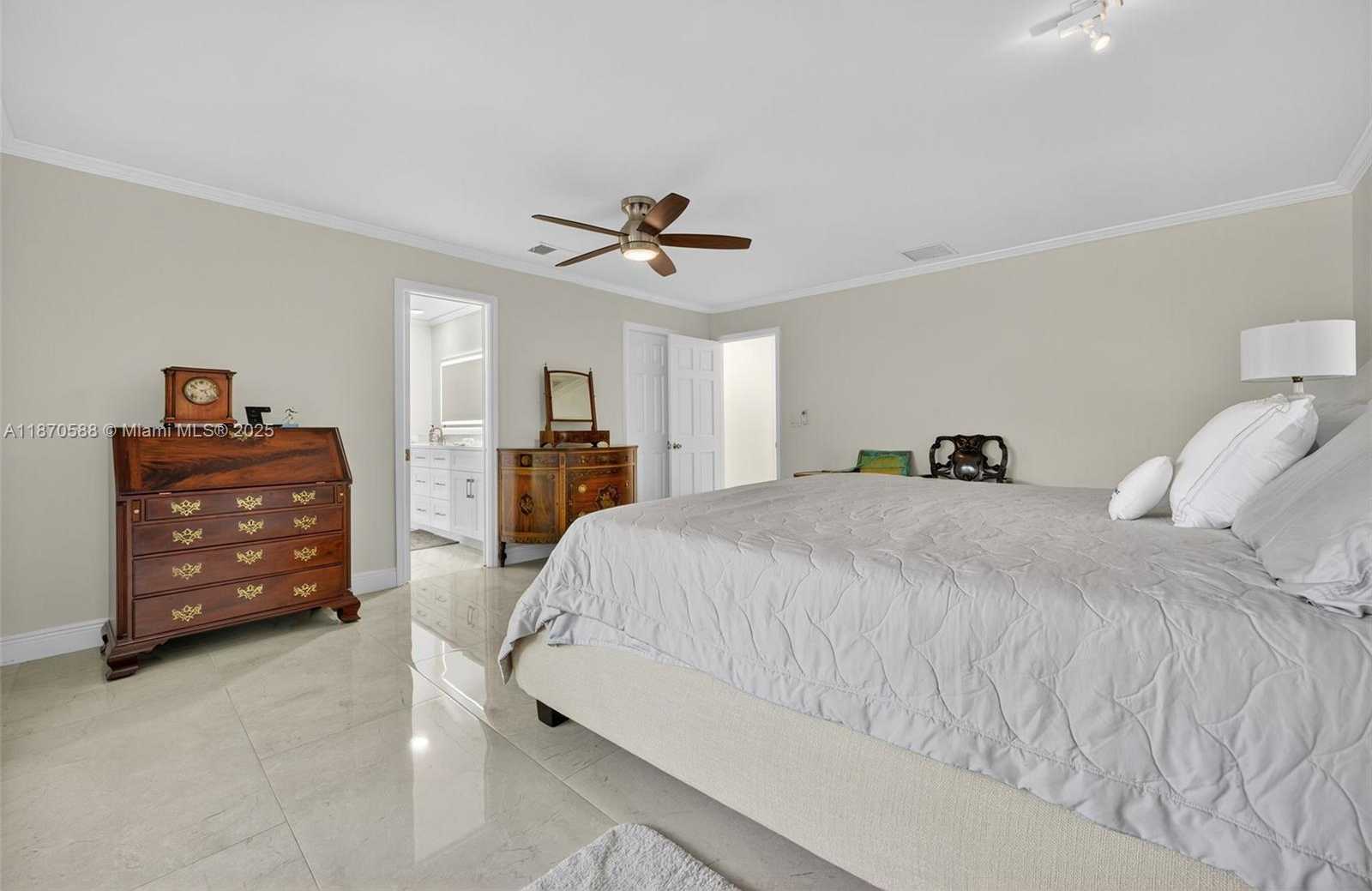 Small Image of 1733 NORTH EAST 35TH ST, Oakland Park Number 19