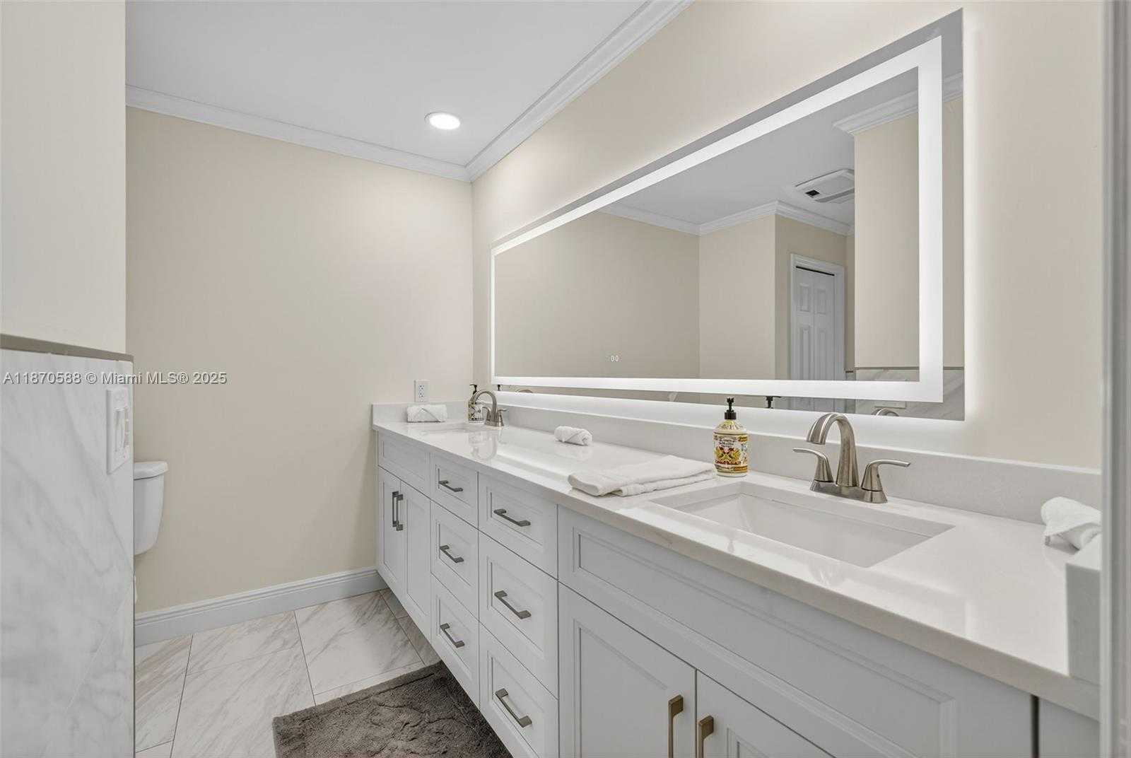 Small Image of 1733 NORTH EAST 35TH ST, Oakland Park Number 20