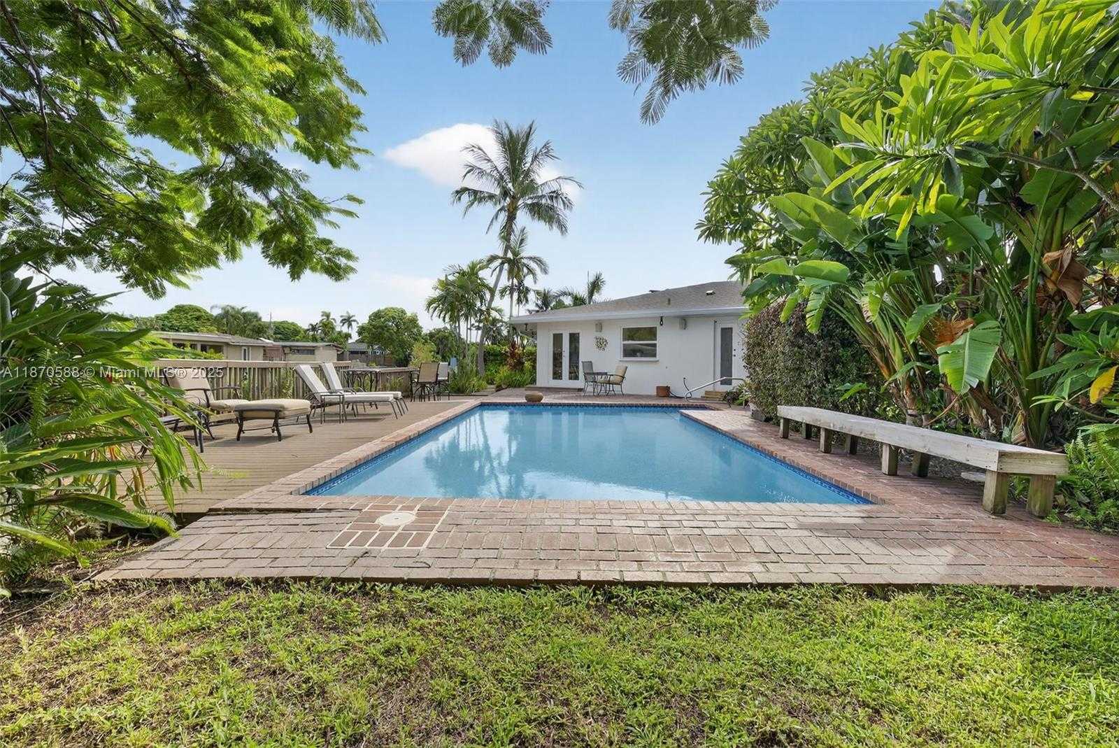 Small Image of 1733 NORTH EAST 35TH ST, Oakland Park Number 27