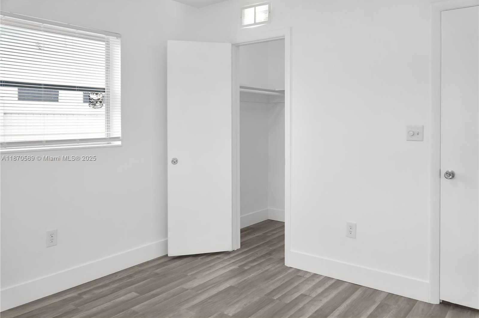 Small Image of 1600 NORTH 74TH TER, Hollywood Number 29