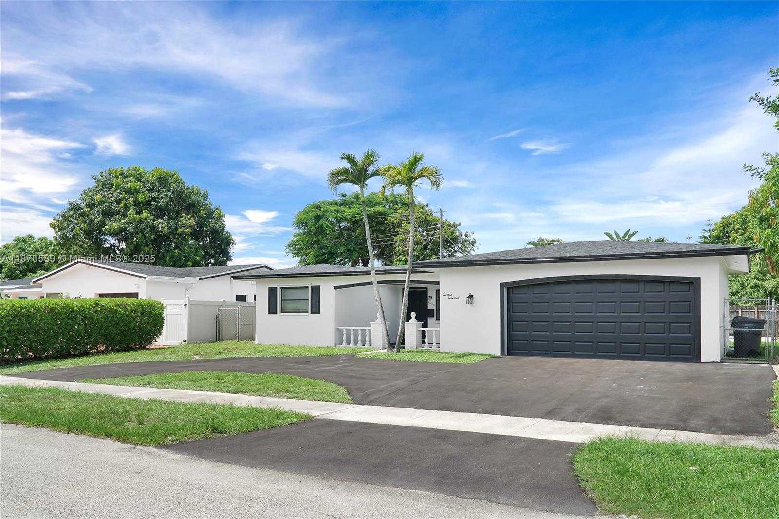 Small Image of 1600 NORTH 74TH TER, Hollywood Number 45