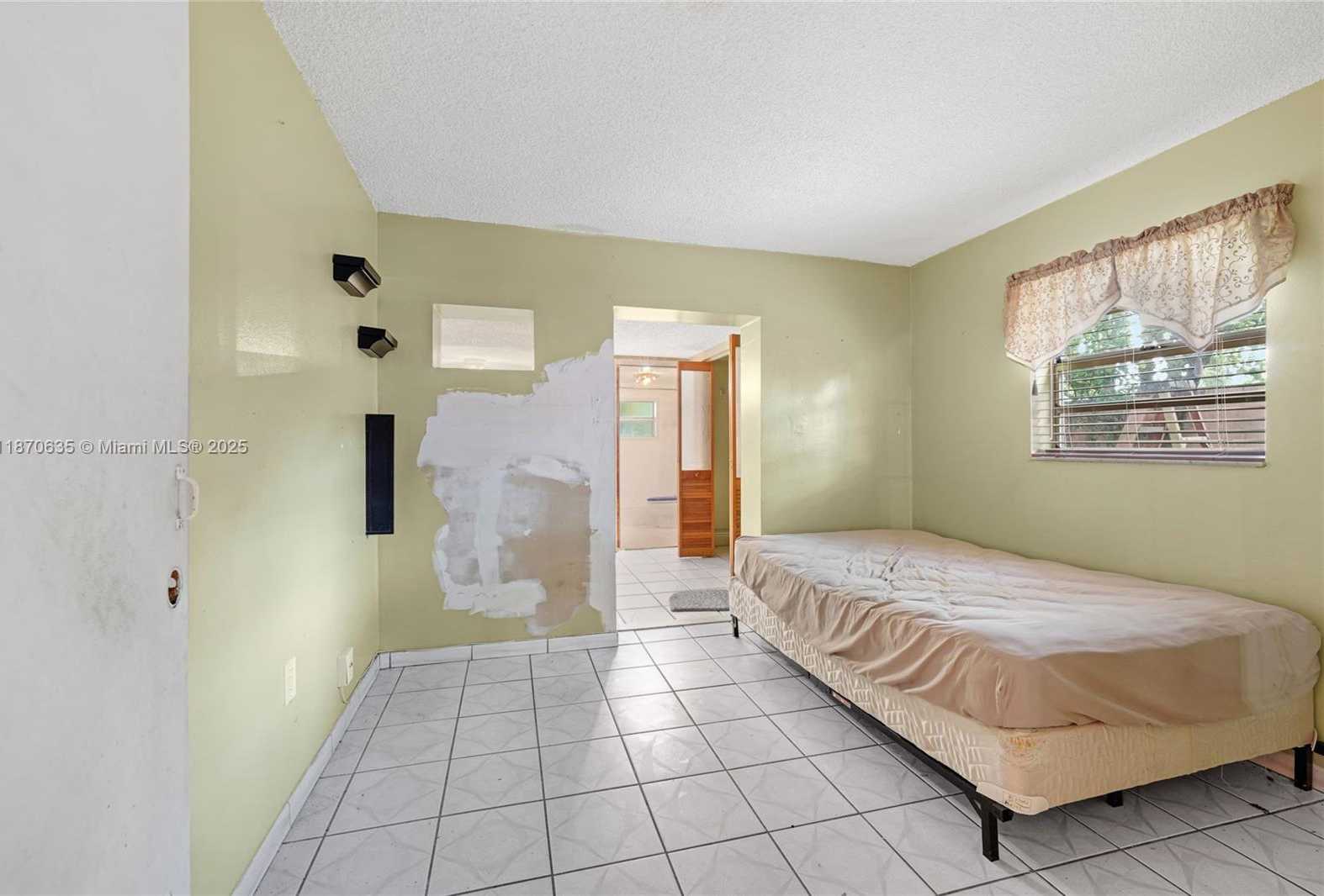Small Image of 4215 NORTH WEST 197TH ST, Miami Gardens Number 18
