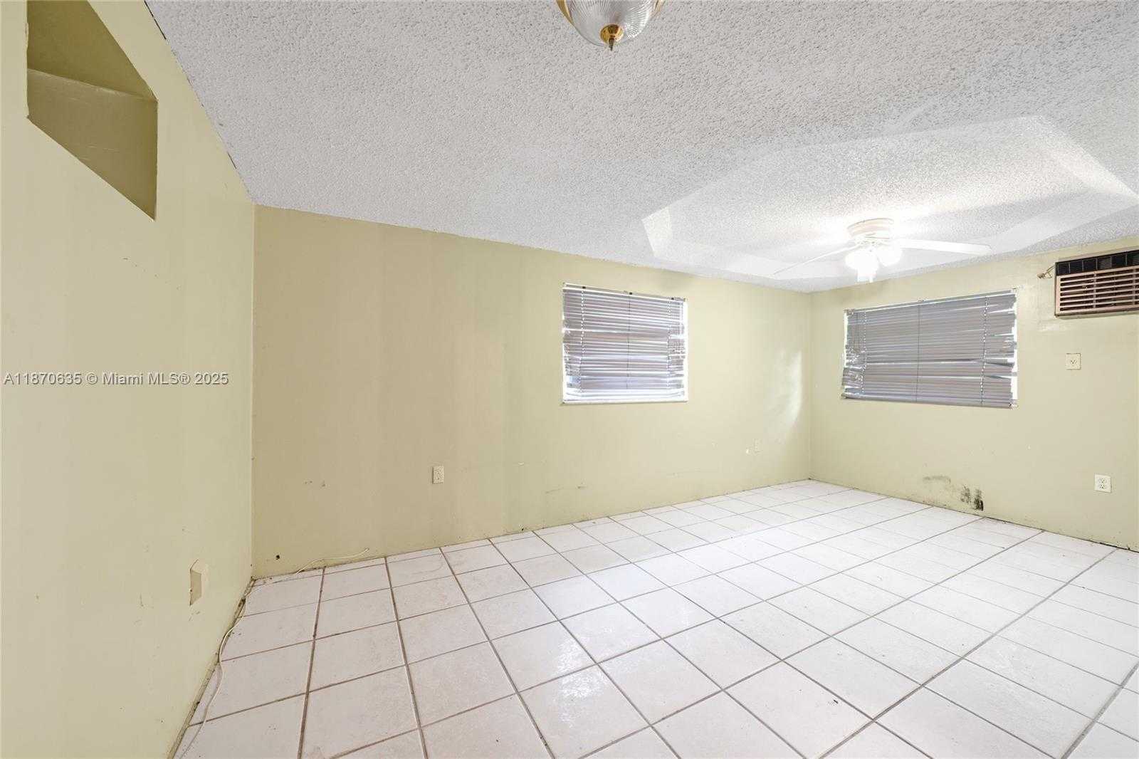 Small Image of 4215 NORTH WEST 197TH ST, Miami Gardens Number 19