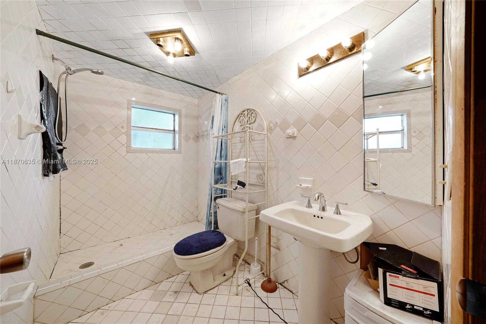Small Image of 4215 NORTH WEST 197TH ST, Miami Gardens Number 23