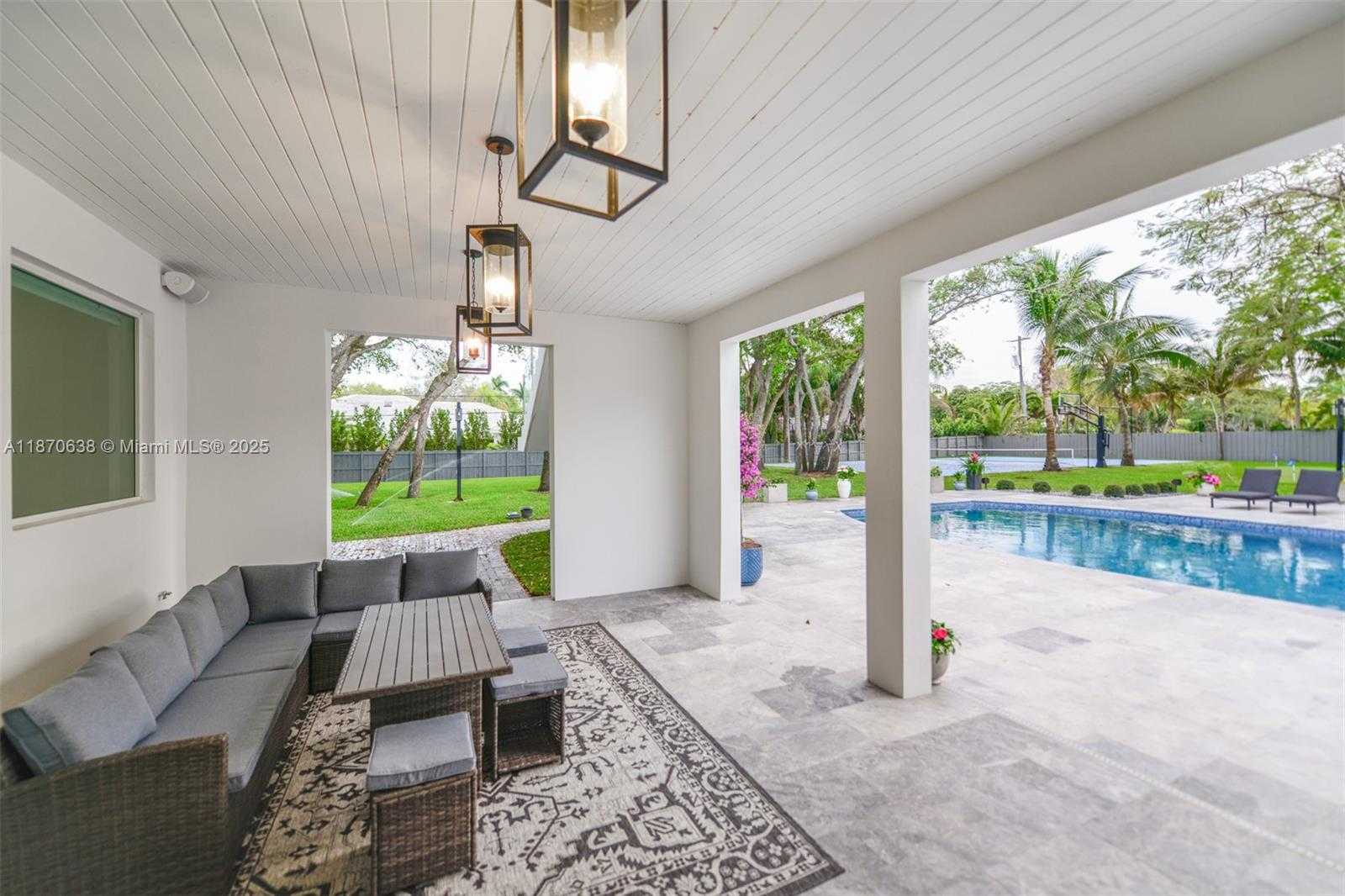 Small Image of 13600 SOUTH WEST 67TH AVE, Palmetto Bay Number 12