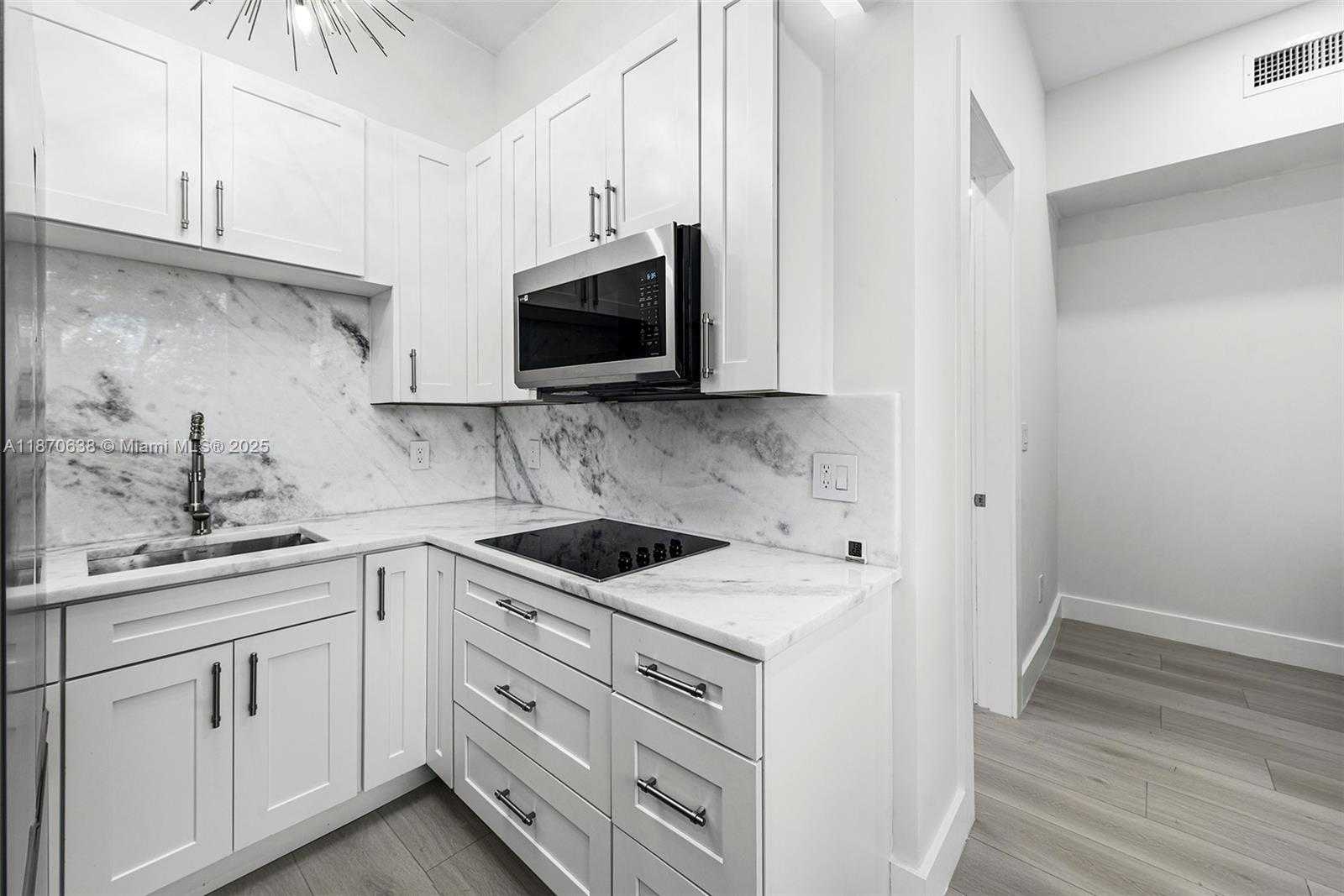 Small Image of 13600 SOUTH WEST 67TH AVE, Palmetto Bay Number 32