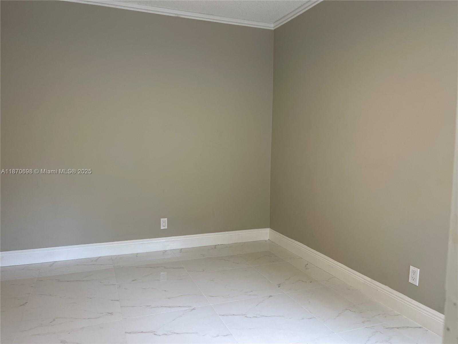 Small Image of 10101 NORTH WEST 5TH ST, Plantation Number 27