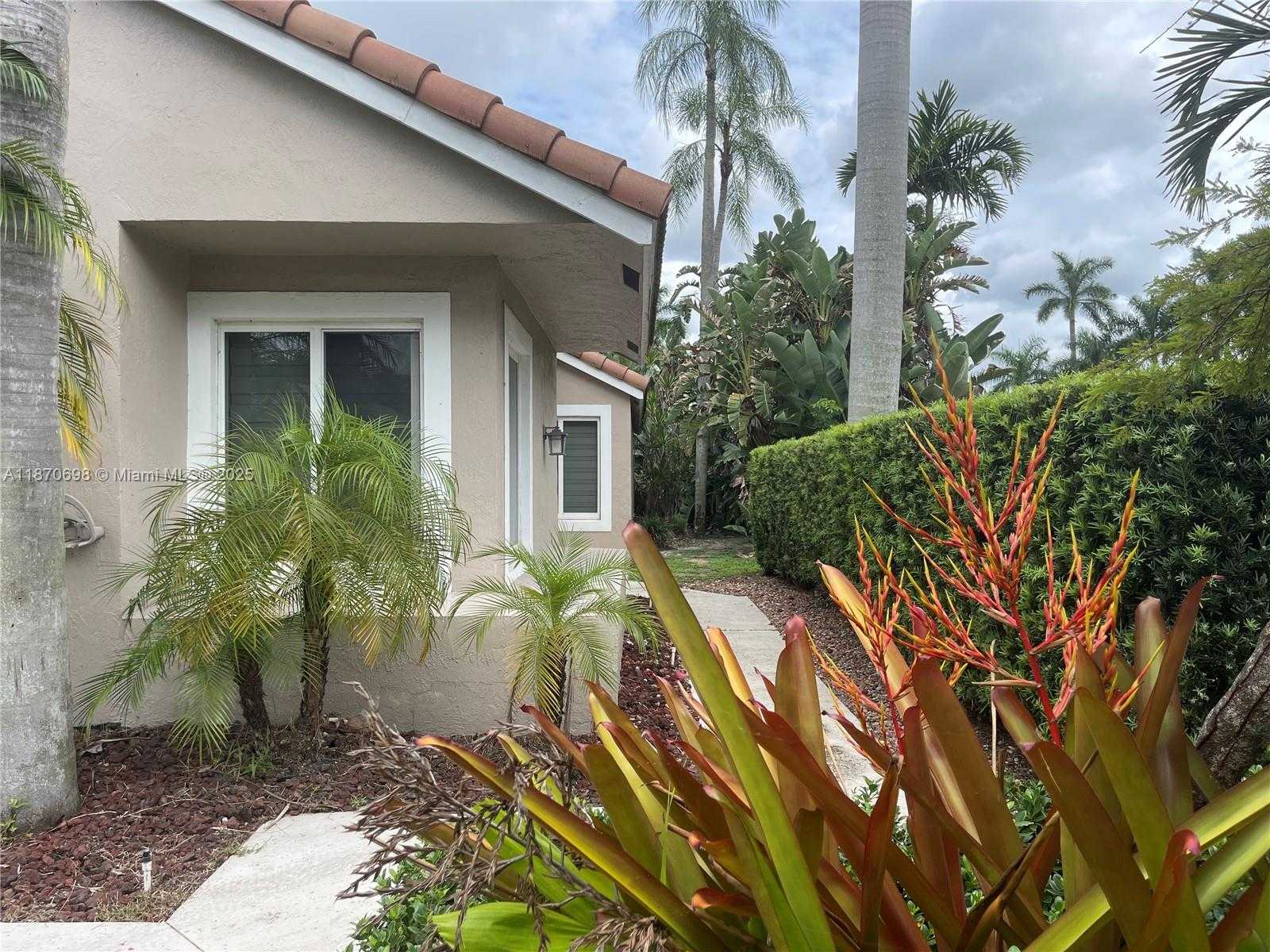 Small Image of 10101 NORTH WEST 5TH ST, Plantation Number 4