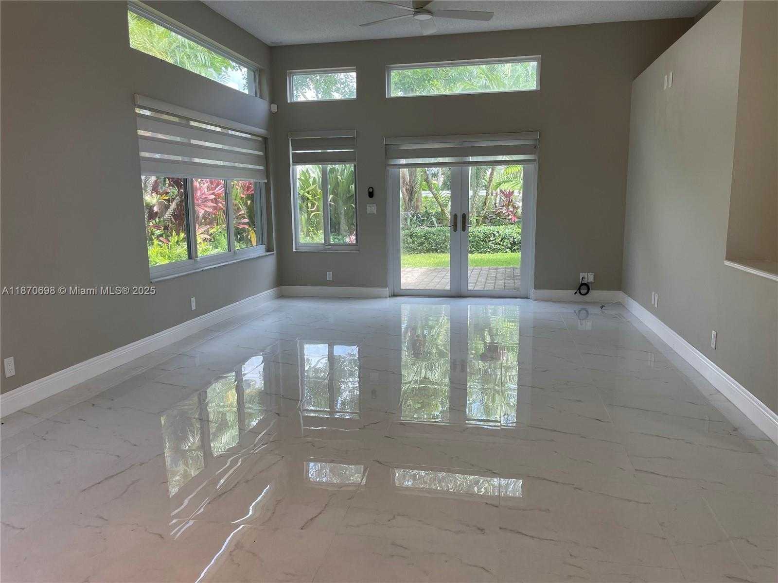 Small Image of 10101 NORTH WEST 5TH ST, Plantation Number 5