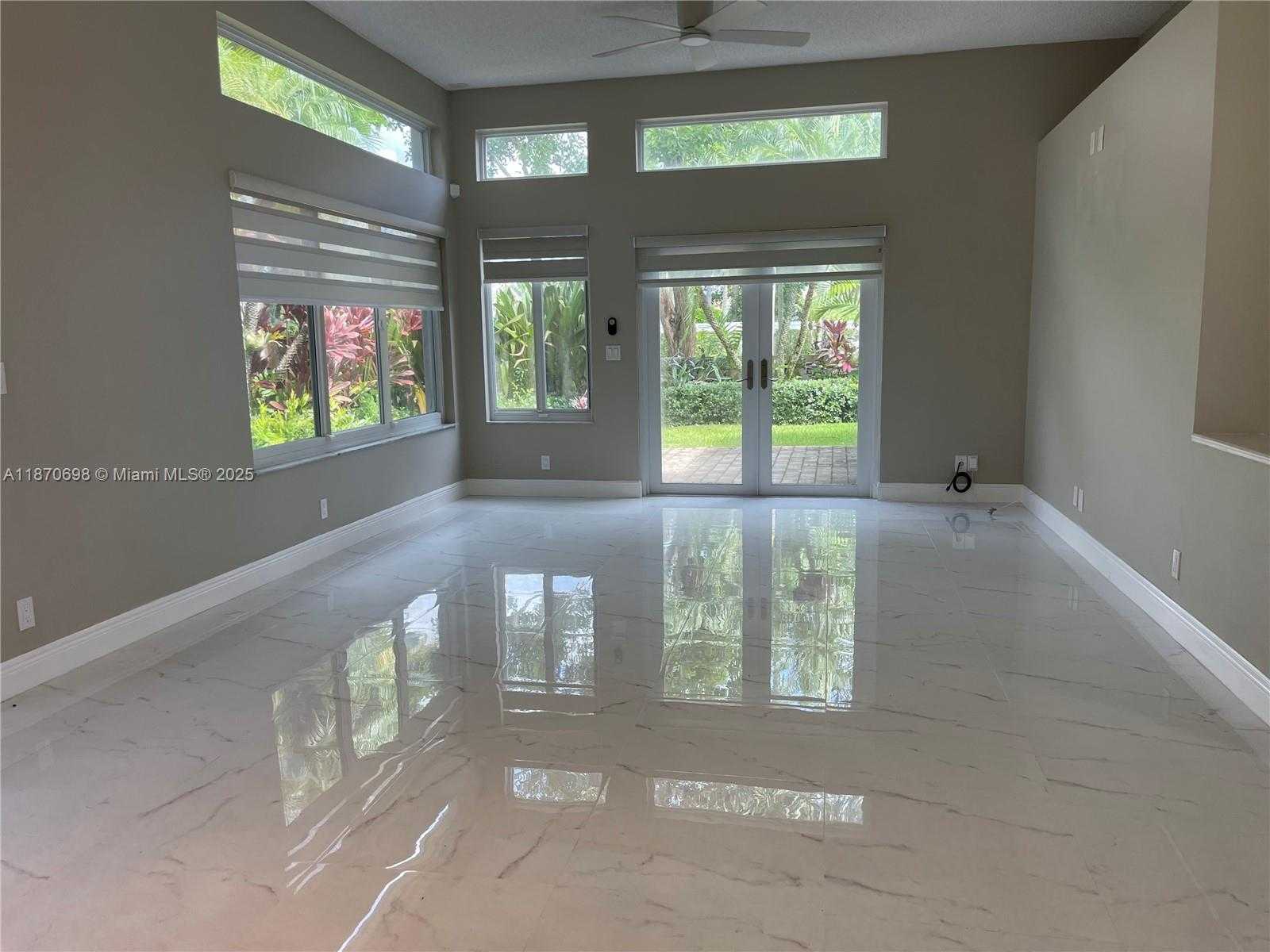 Small Image of 10101 NORTH WEST 5TH ST, Plantation Number 6
