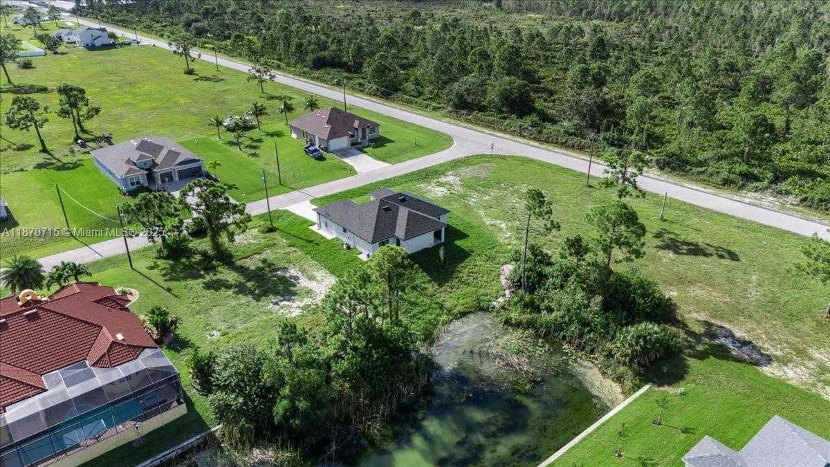 Small Image of 3123 NW 18TH AVE, Cape Coral Number 11