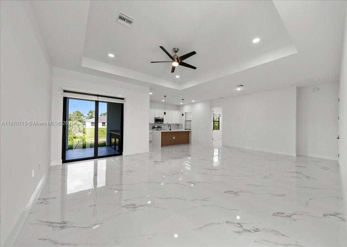Small Image of 3123 NW 18TH AVE, Cape Coral Number 17