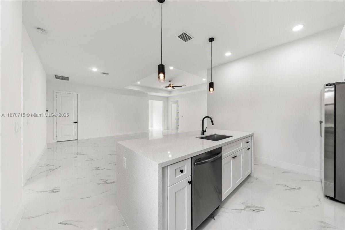 Small Image of 3123 NW 18TH AVE, Cape Coral Number 26