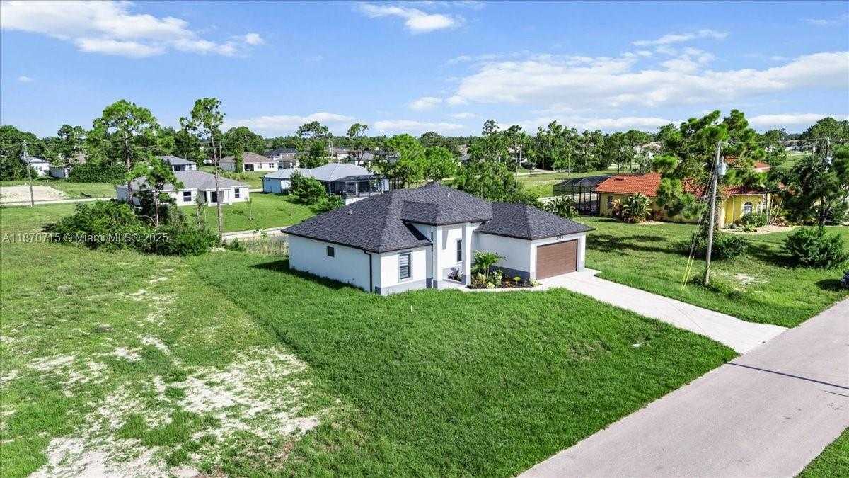 Small Image of 3123 NW 18TH AVE, Cape Coral Number 7
