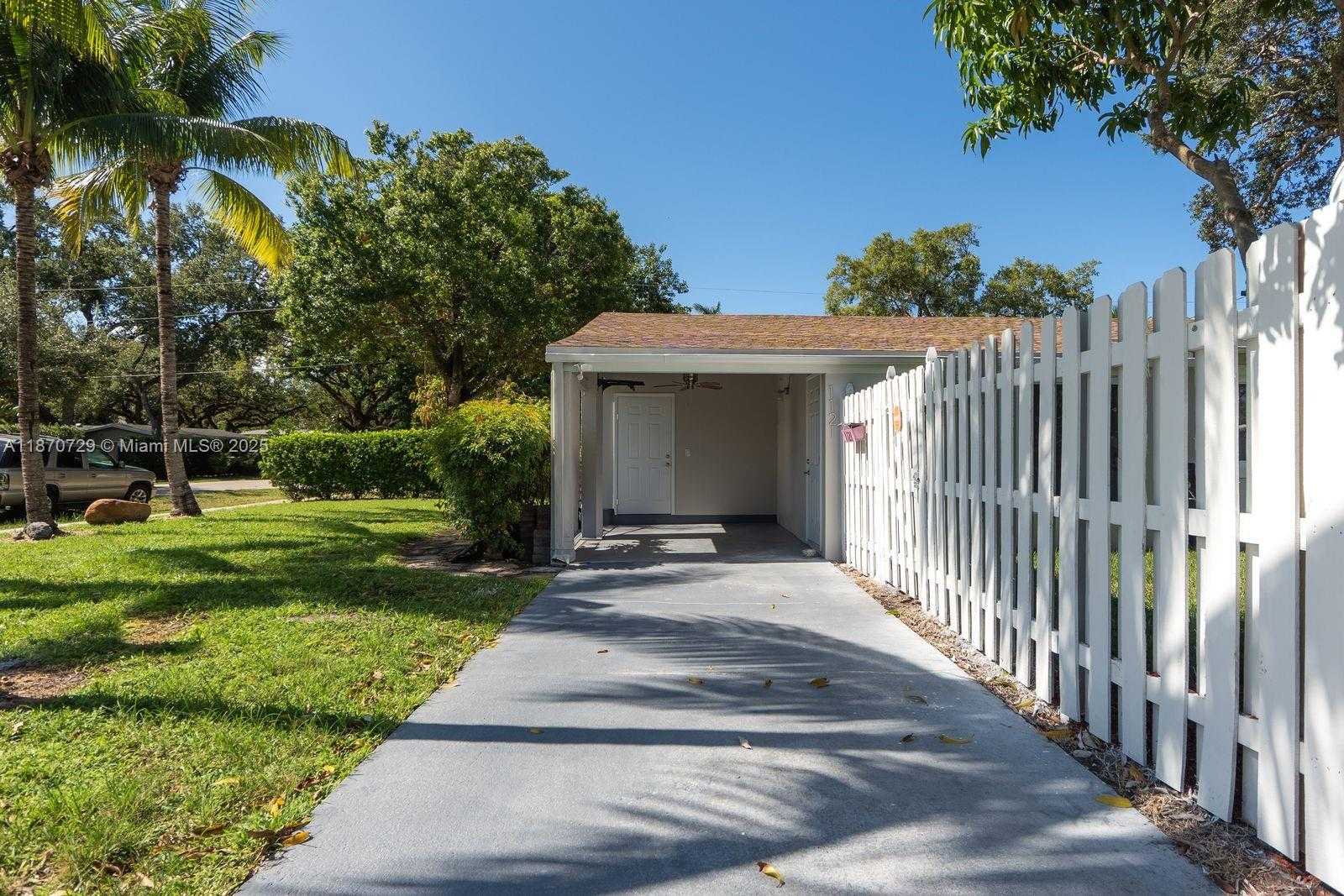 Small Image of 1121 SOUTH WEST 18TH CT, Fort Lauderdale Number 4