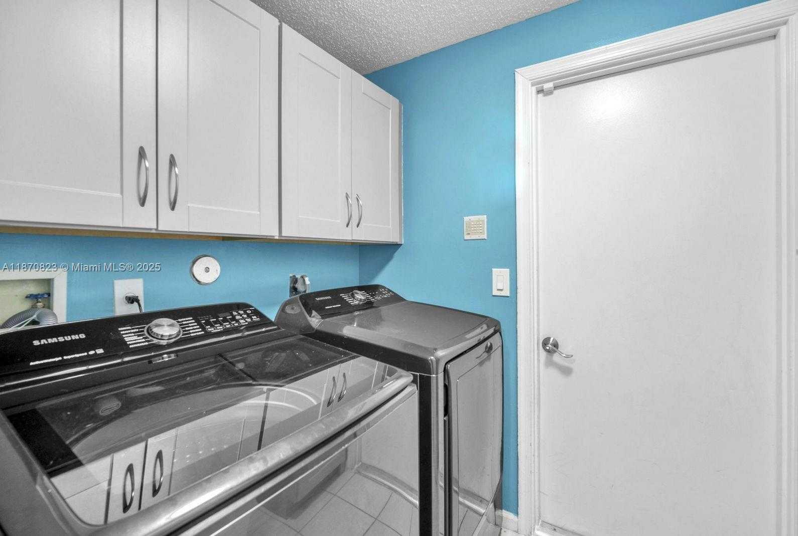 Small Image of 214 SOUTH WEST 180TH AVE, Pembroke Pines Number 19
