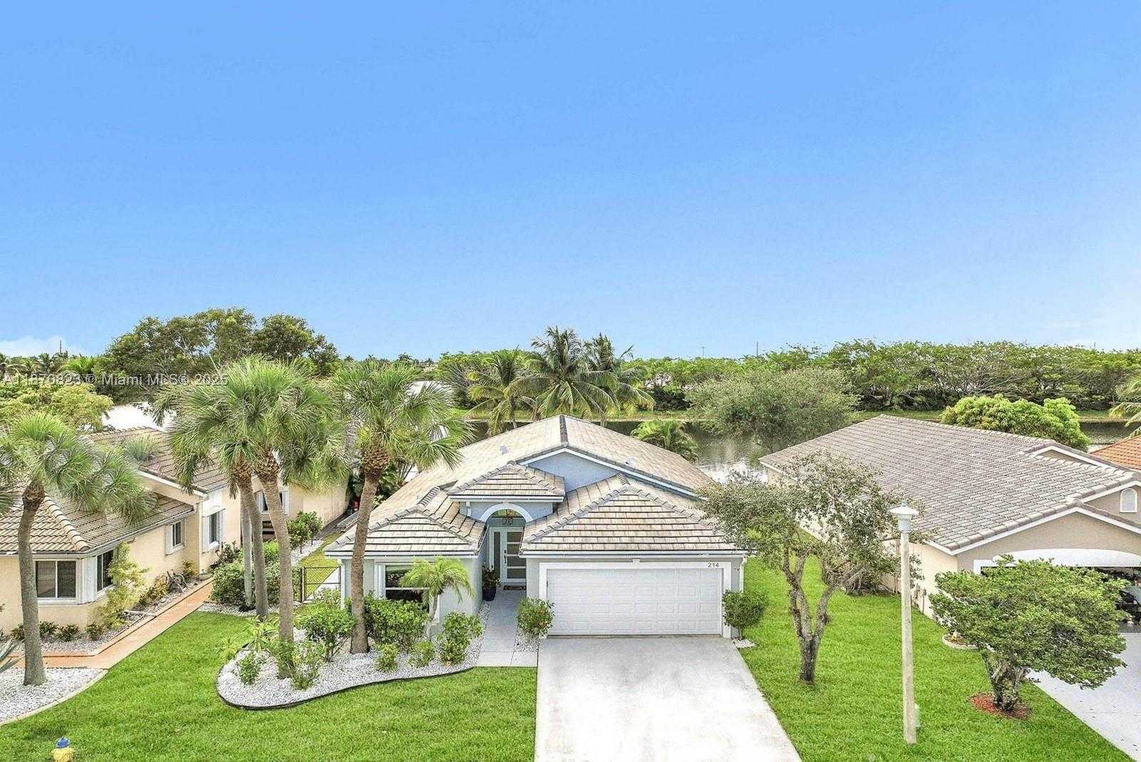 Small Image of 214 SOUTH WEST 180TH AVE, Pembroke Pines Number 3