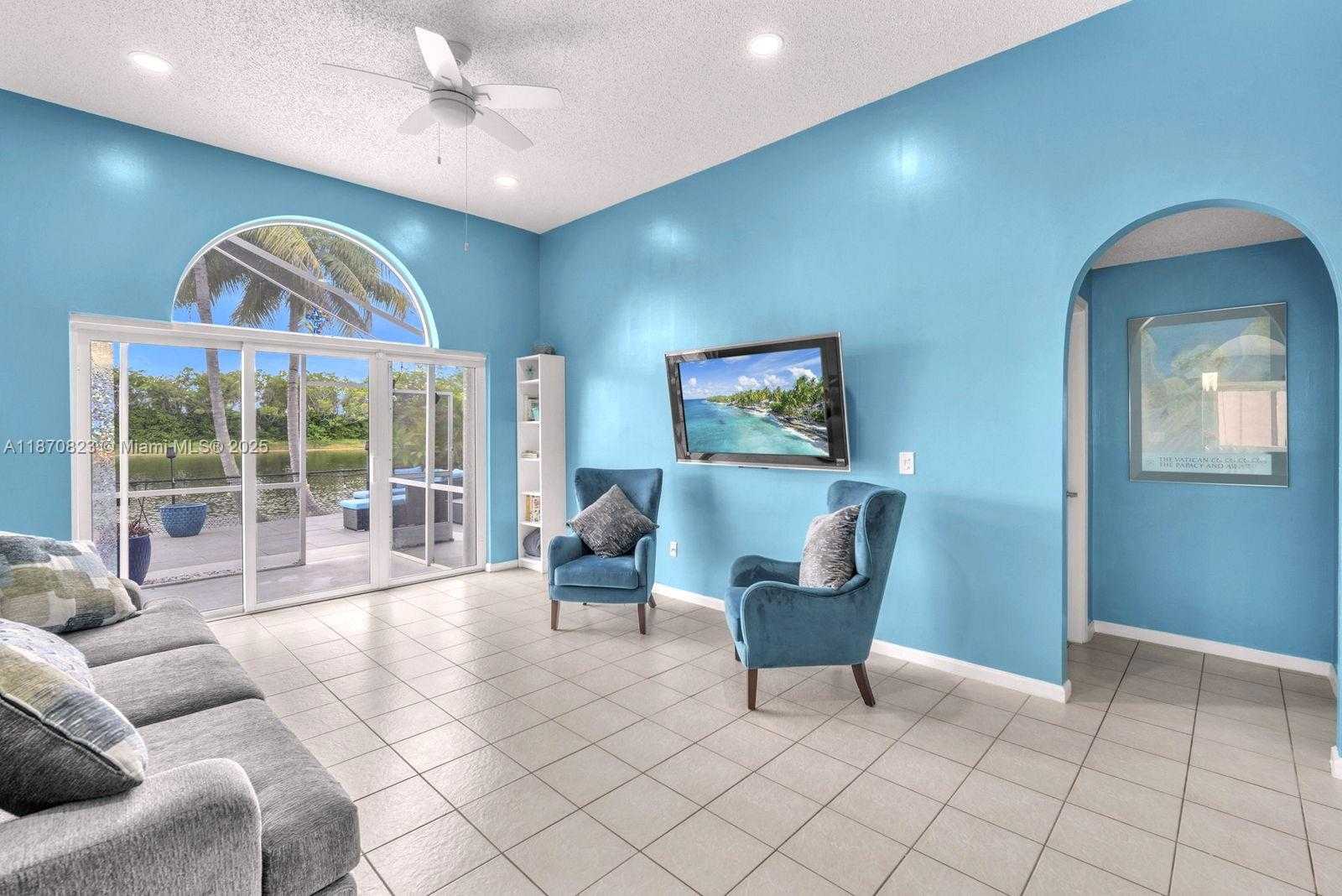 Small Image of 214 SOUTH WEST 180TH AVE, Pembroke Pines Number 8