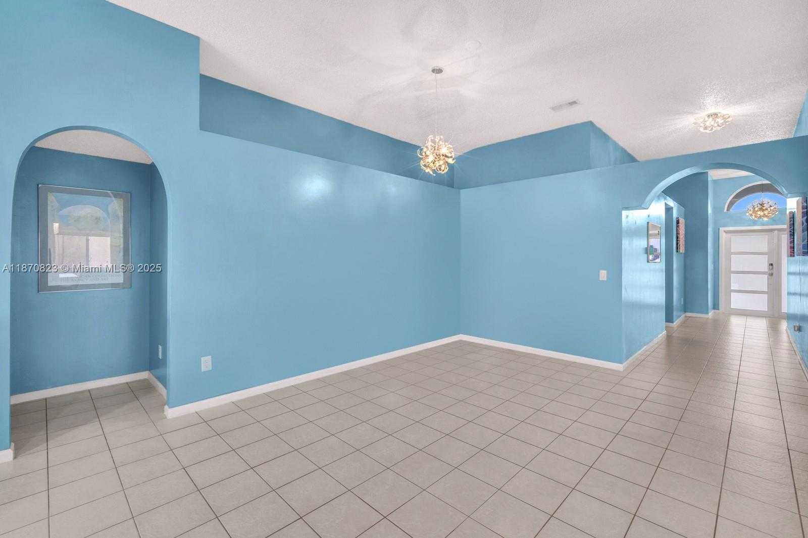 Small Image of 214 SOUTH WEST 180TH AVE, Pembroke Pines Number 9