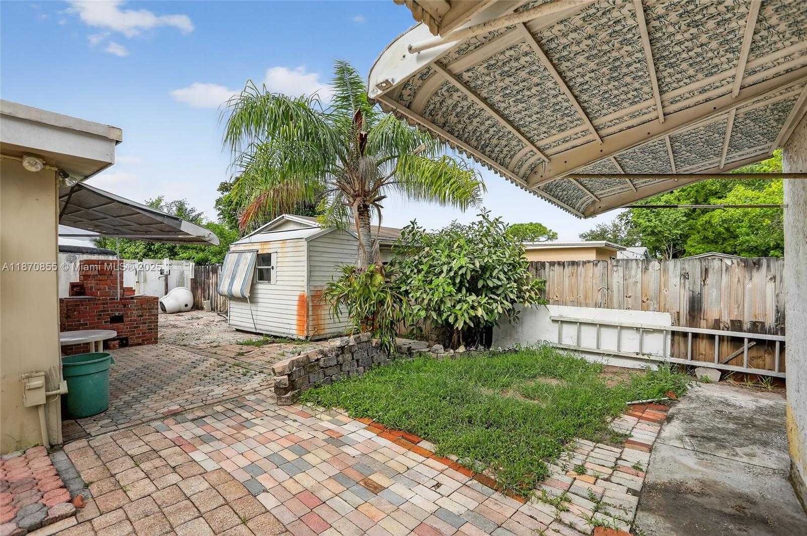 Small Image of 7201 SOUTH WEST 4TH CT, North Lauderdale Number 10