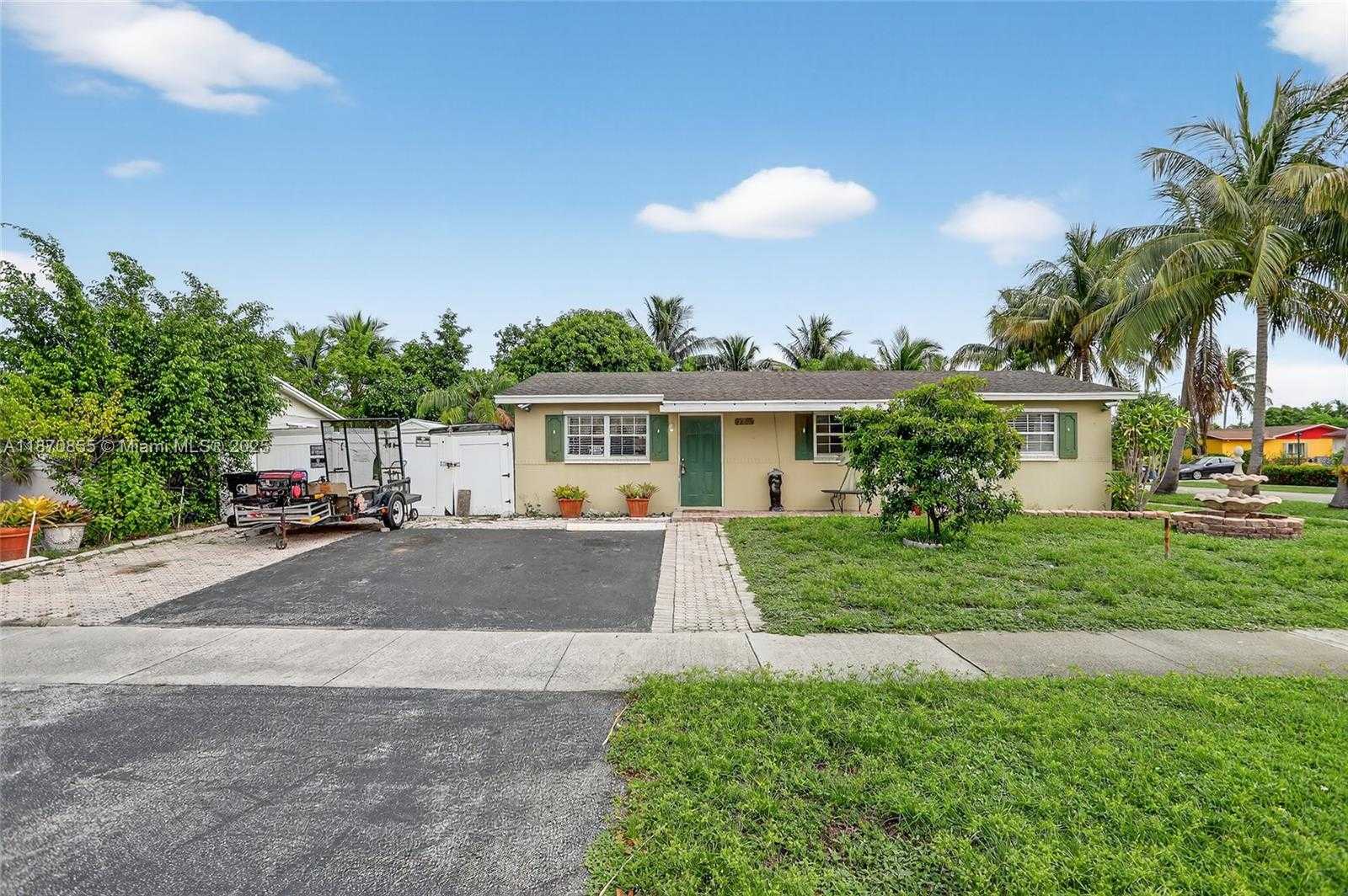 Small Image of 7201 SOUTH WEST 4TH CT, North Lauderdale Number 28