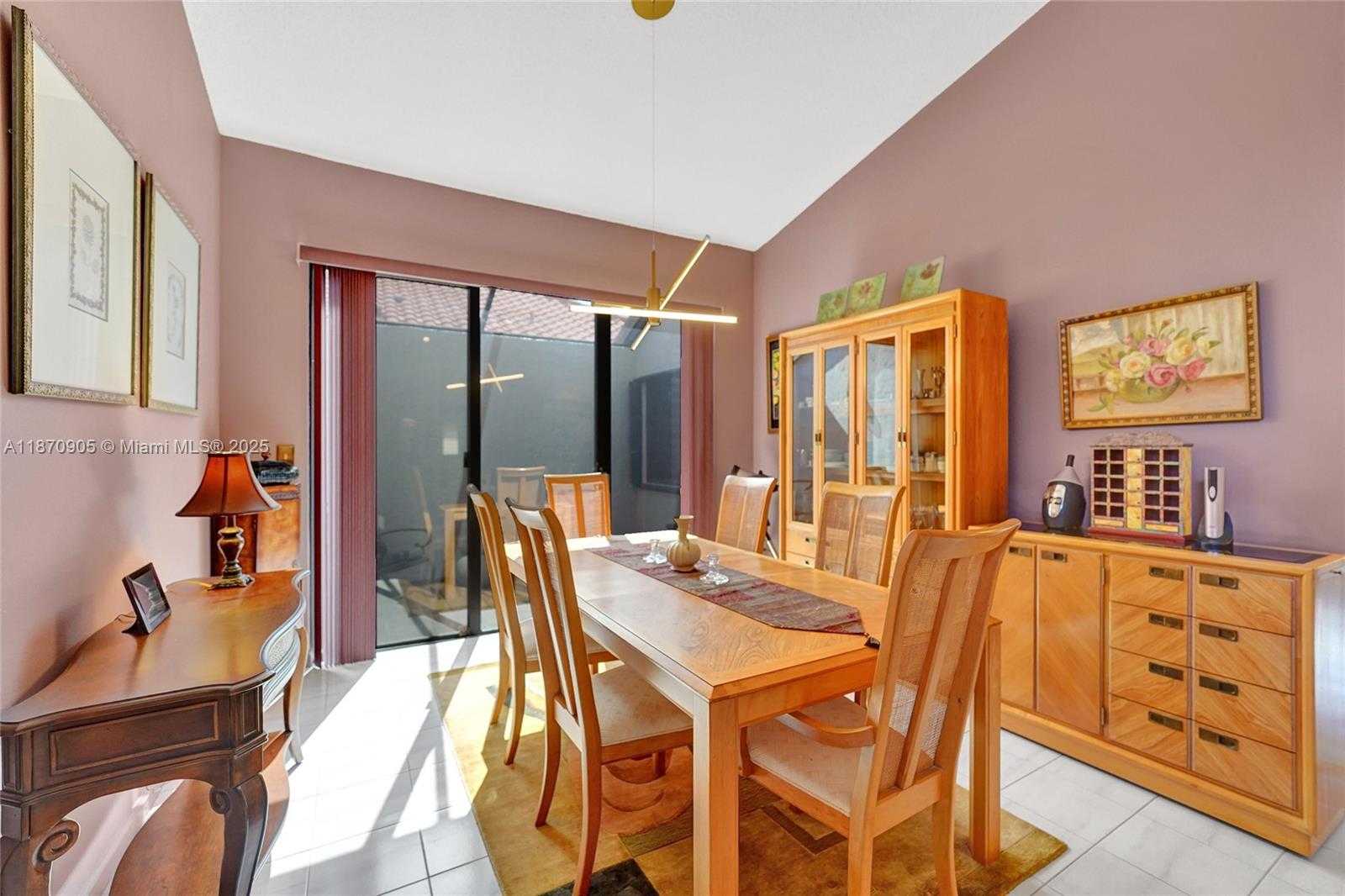 Small Image of 11590 SOUTH WEST 9TH CT, Pembroke Pines Number 10