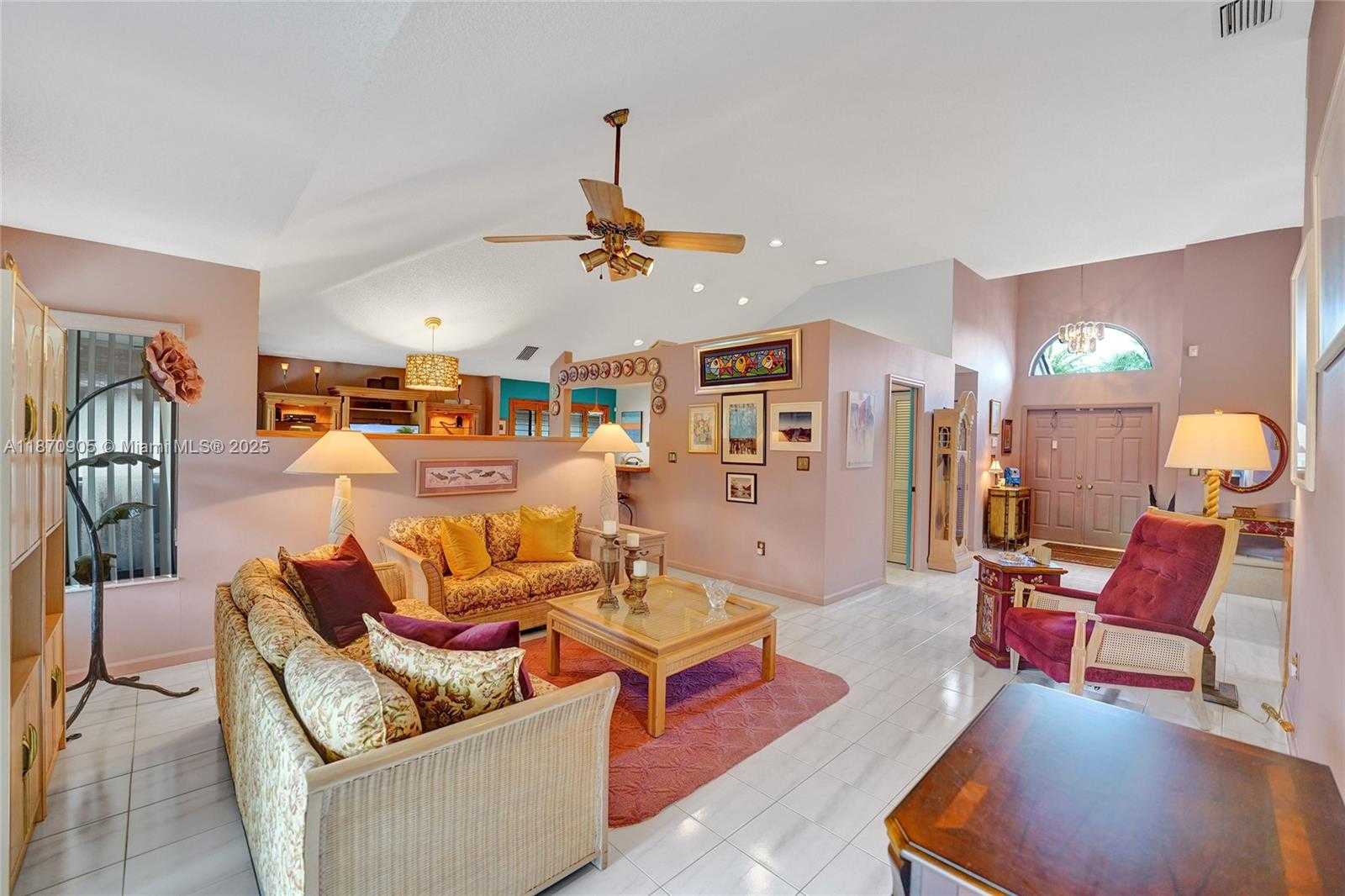 Small Image of 11590 SOUTH WEST 9TH CT, Pembroke Pines Number 16