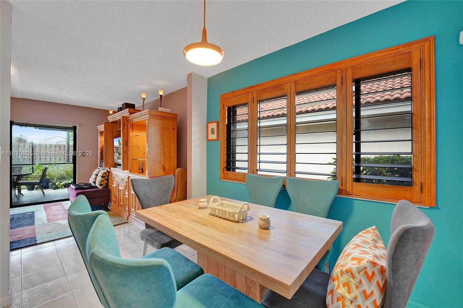 Small Image of 11590 SOUTH WEST 9TH CT, Pembroke Pines Number 24