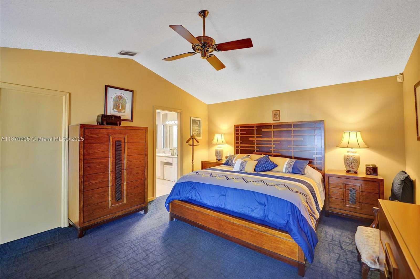 Small Image of 11590 SOUTH WEST 9TH CT, Pembroke Pines Number 31
