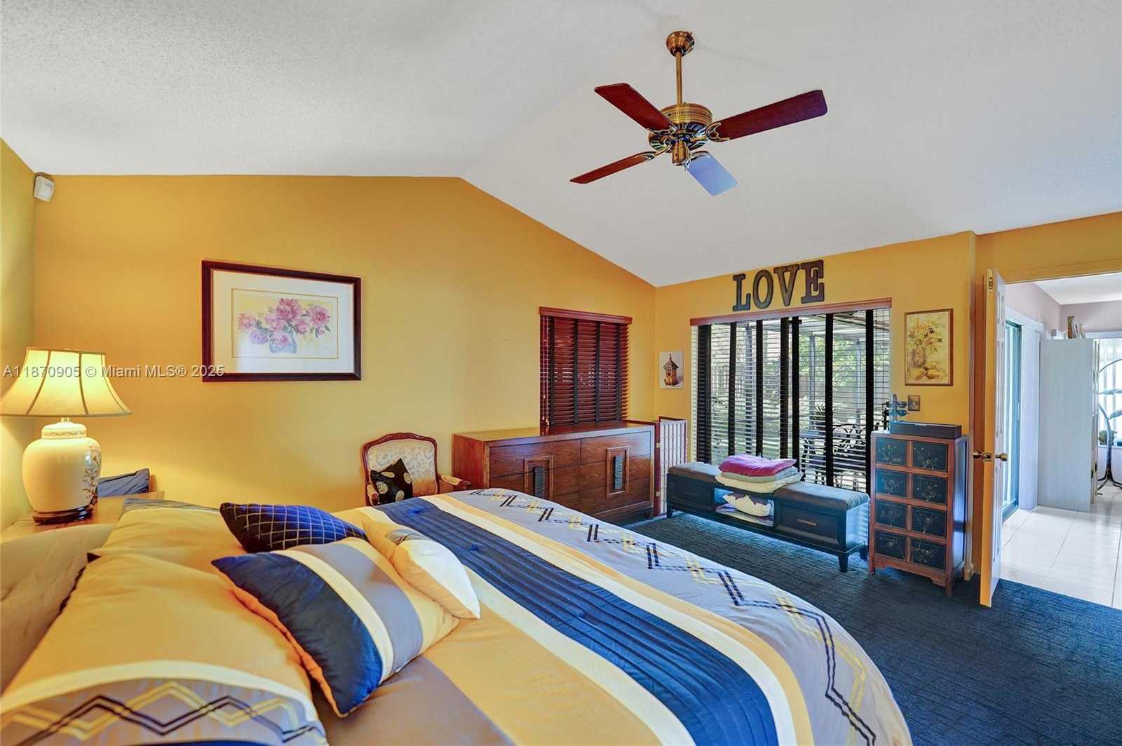 Small Image of 11590 SOUTH WEST 9TH CT, Pembroke Pines Number 33