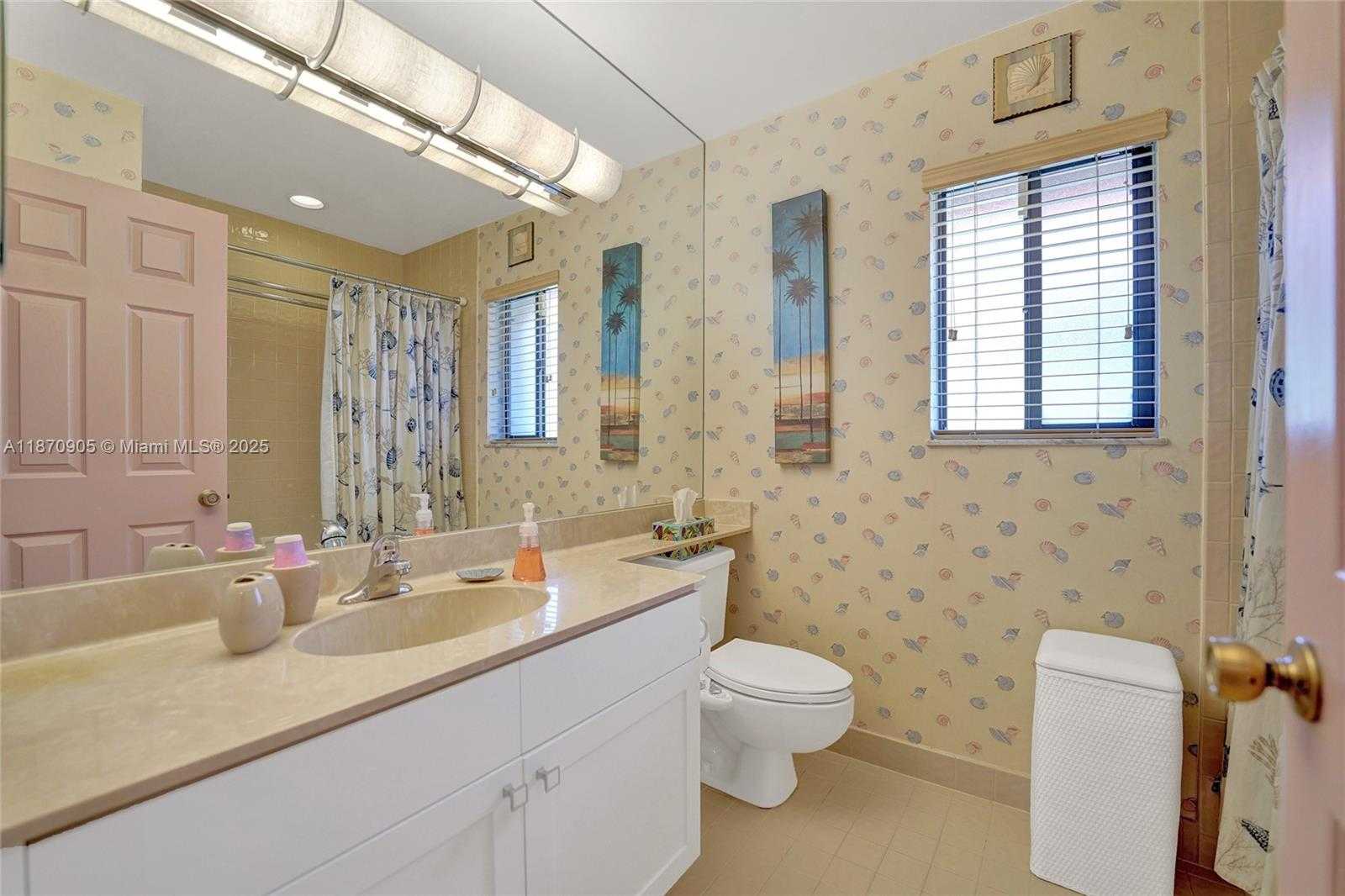 Small Image of 11590 SOUTH WEST 9TH CT, Pembroke Pines Number 40