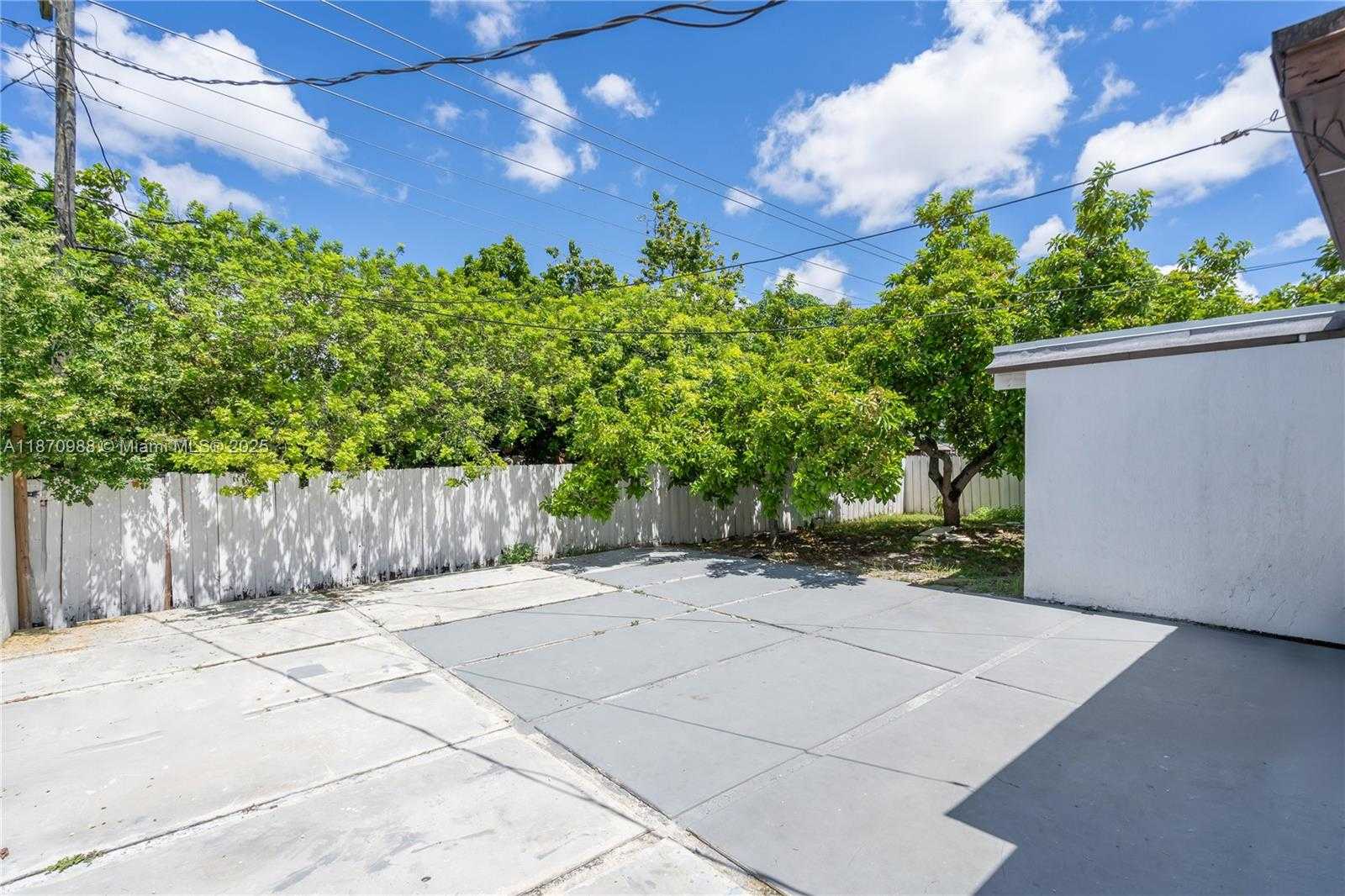Small Image of 171 WEST 64TH ST, Hialeah Number 14