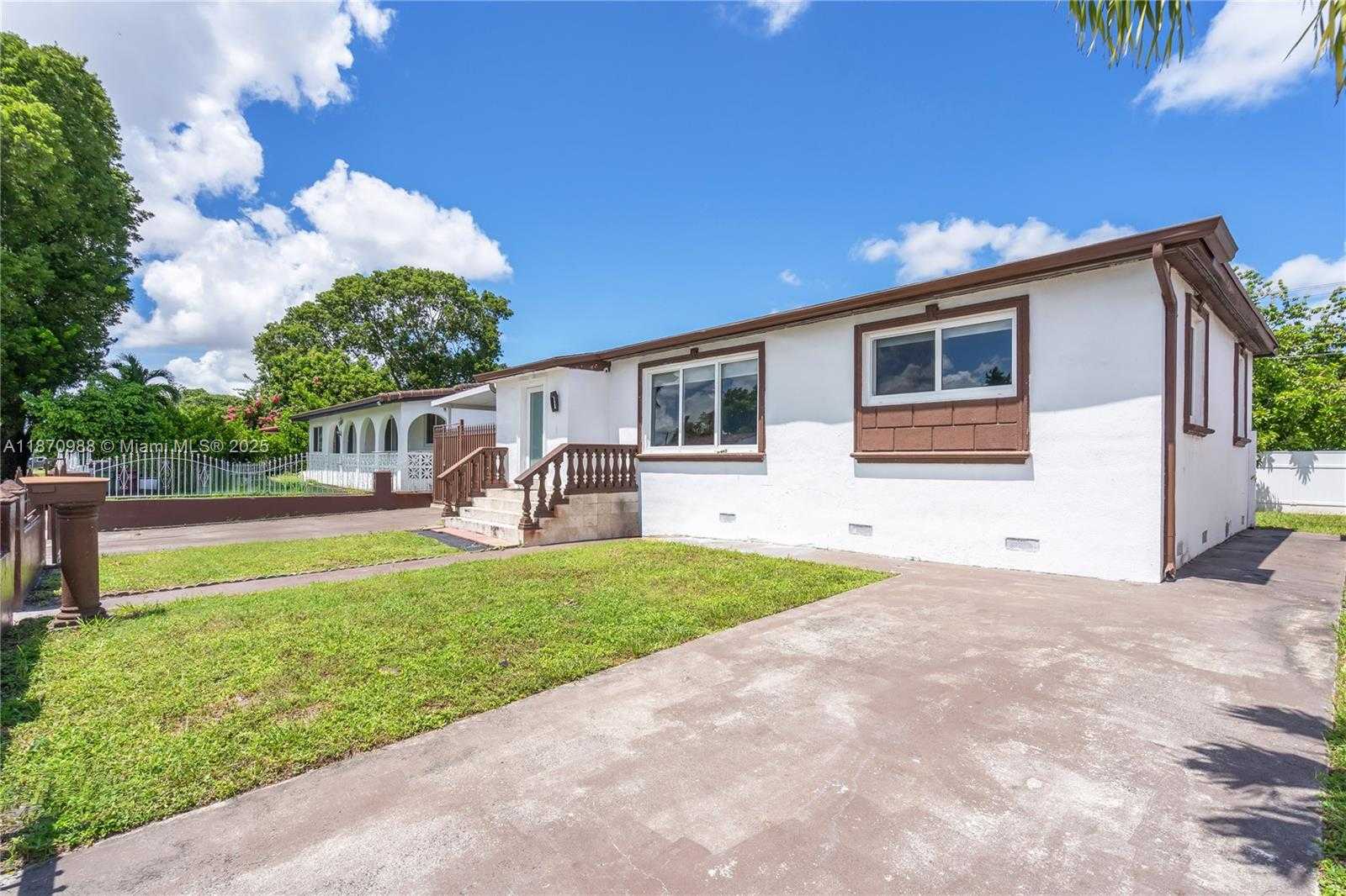 Small Image of 171 WEST 64TH ST, Hialeah Number 3