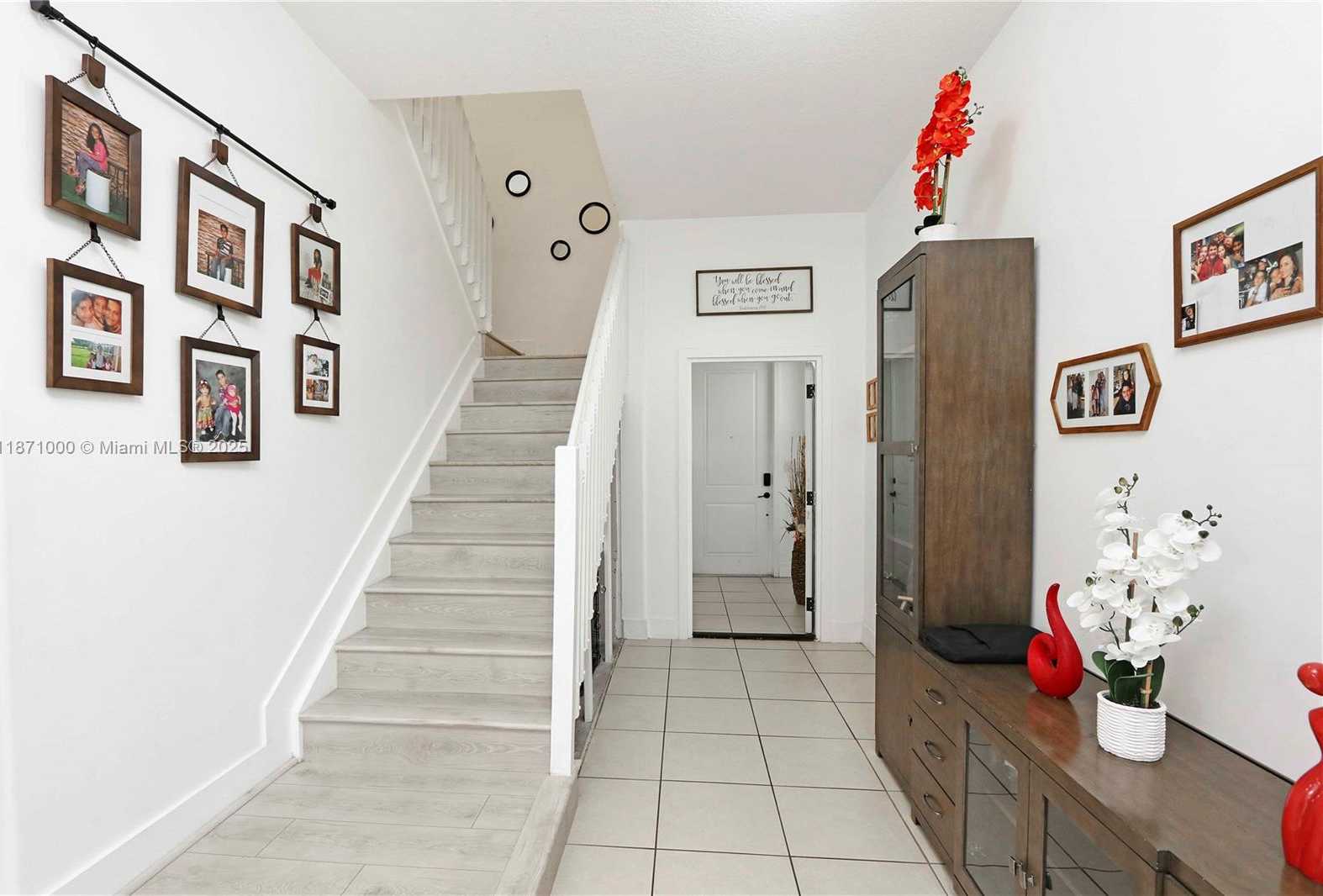 Small Image of 3293 WEST 98TH PL, Hialeah Number 14