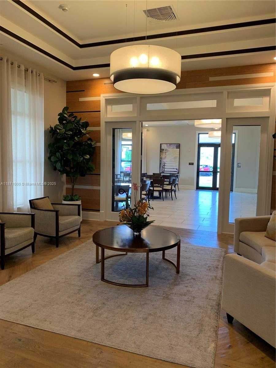 Small Image of 3293 WEST 98TH PL, Hialeah Number 37