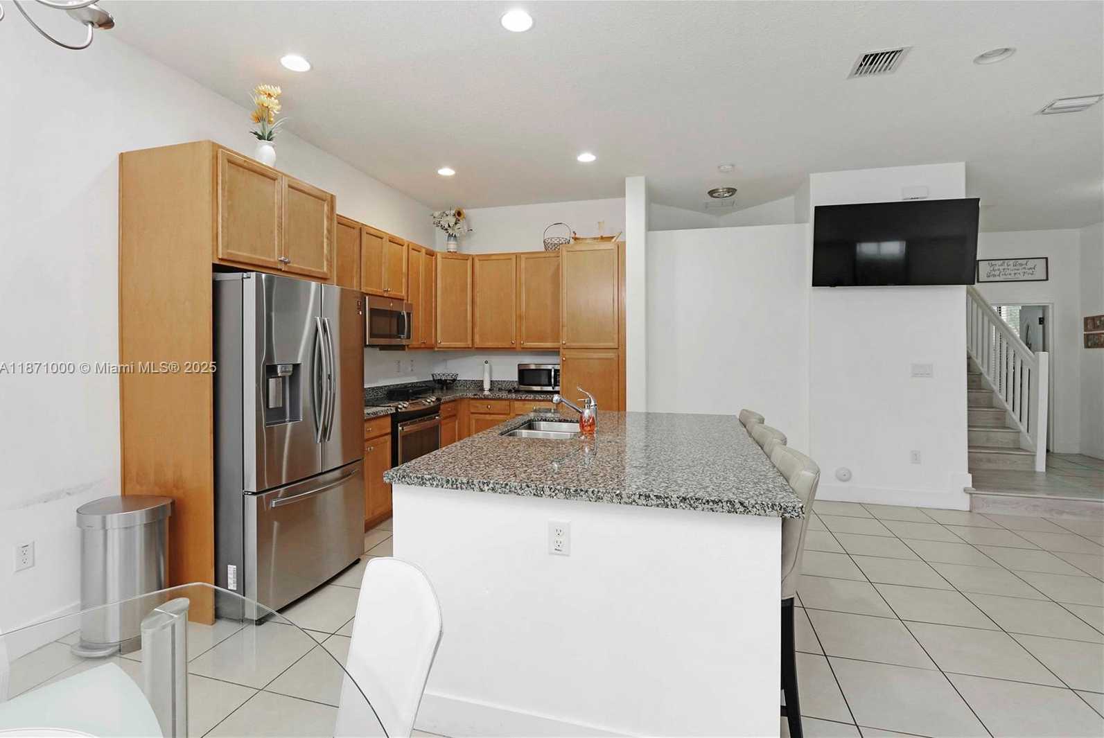 Small Image of 3293 WEST 98TH PL, Hialeah Number 9