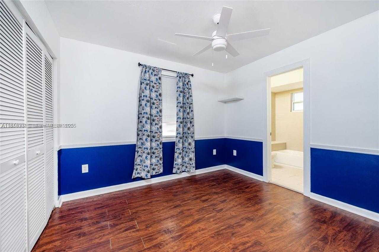 Small Image of 21023 SOUTH WEST 85TH PASS, Cutler Bay Number 13
