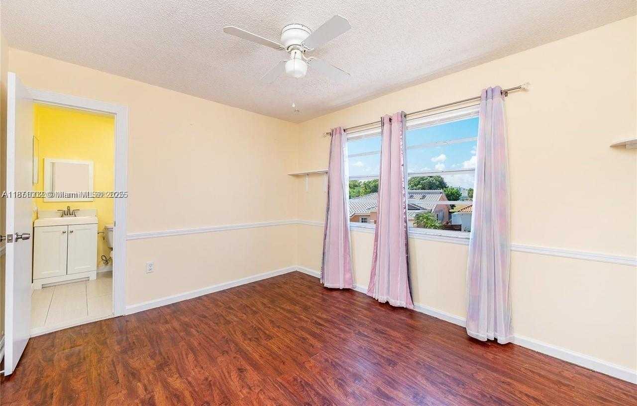 Small Image of 21023 SOUTH WEST 85TH PASS, Cutler Bay Number 19