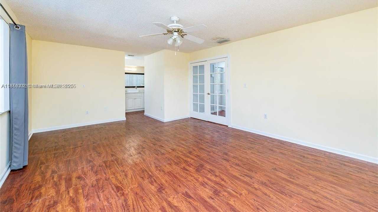 Small Image of 21023 SOUTH WEST 85TH PASS, Cutler Bay Number 22