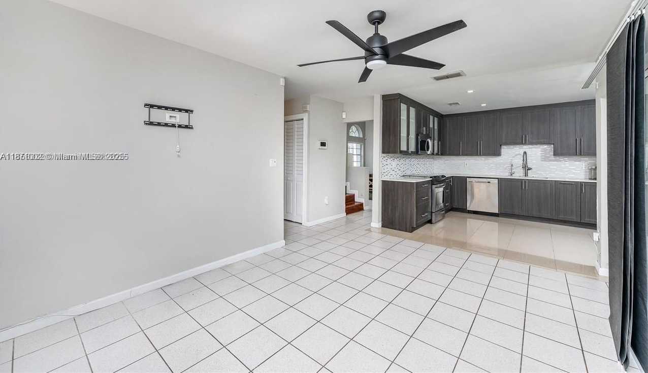 Small Image of 21023 SOUTH WEST 85TH PASS, Cutler Bay Number 8