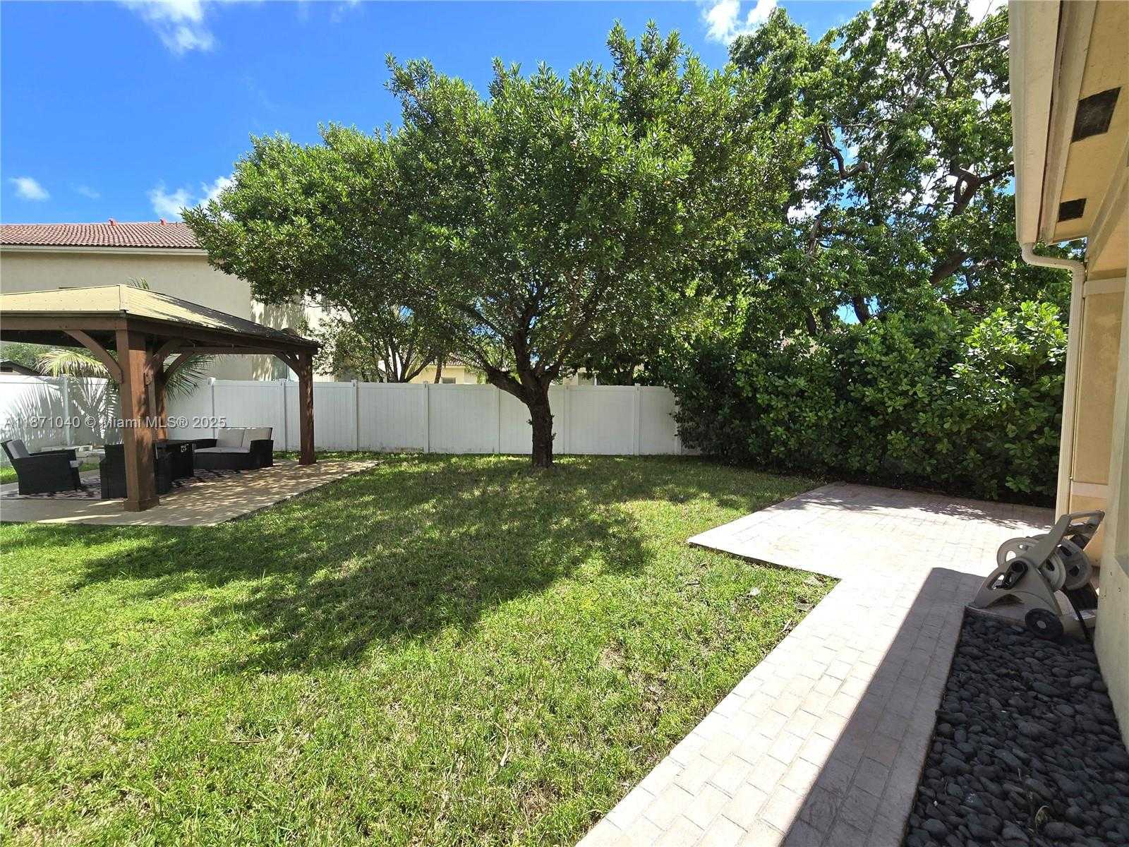 Small Image of 2226 PORTOFINO AVE, Homestead Number 37
