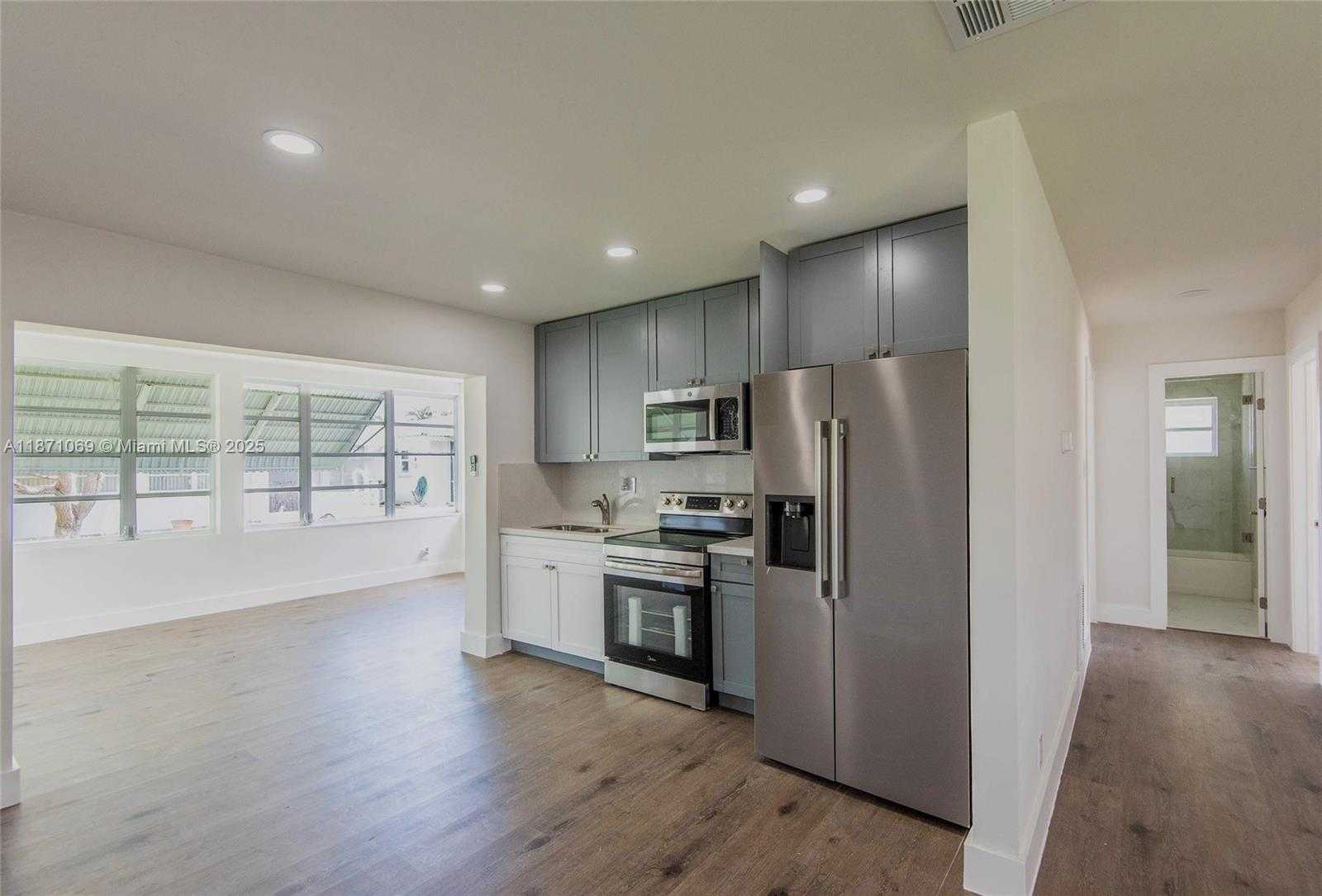 Small Image of 8521 NORTH WEST 57TH CT, Tamarac Number 13