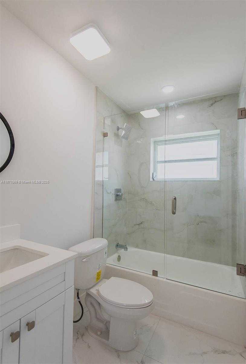 Small Image of 8521 NORTH WEST 57TH CT, Tamarac Number 16
