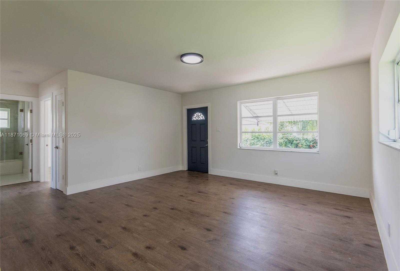 Small Image of 8521 NORTH WEST 57TH CT, Tamarac Number 9