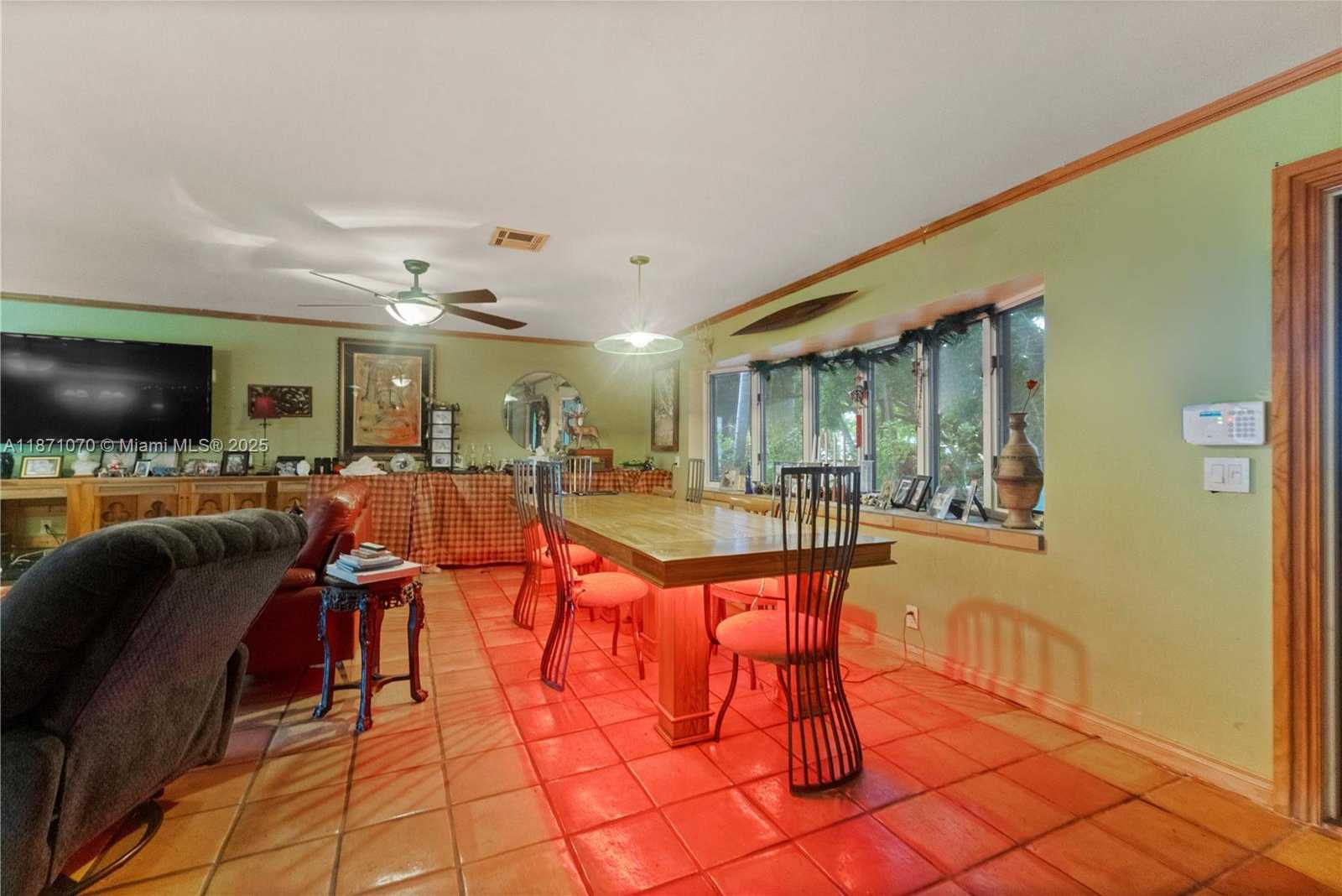 Small Image of 3260 LAKEVIEW DR, Pompano Beach Number 10