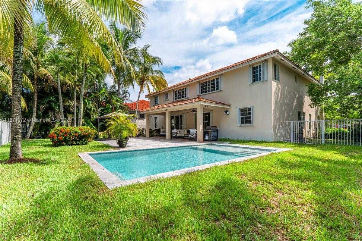 Small Image of 2547 HUNTERS RUN WAY, Weston Number 21