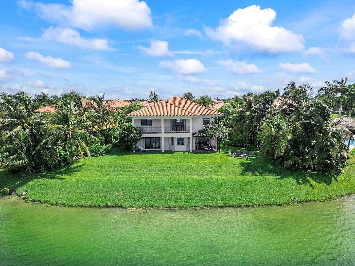 Small Image of 7786 SOUTH WEST 188TH TER, Cutler Bay Number 2