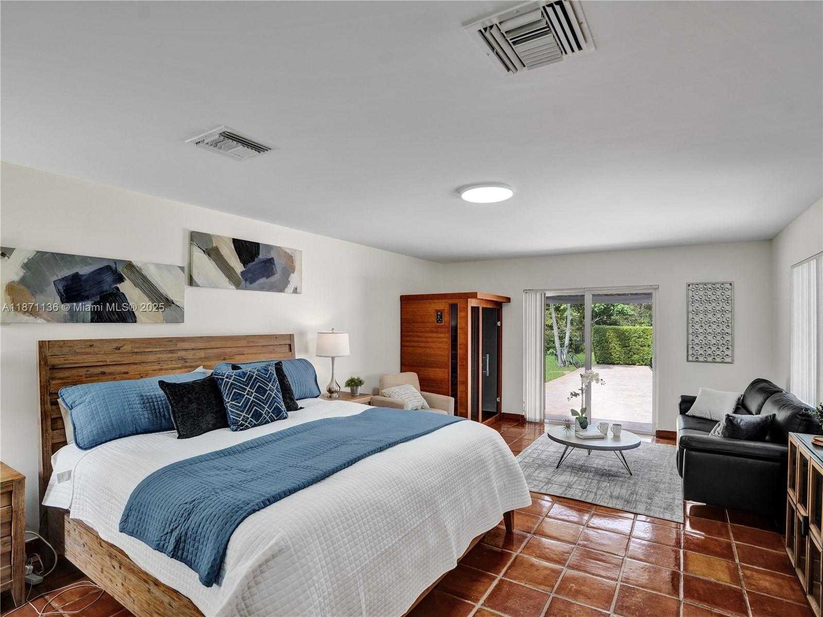 Small Image of 11300 SHADY LANE, Plantation Number 19