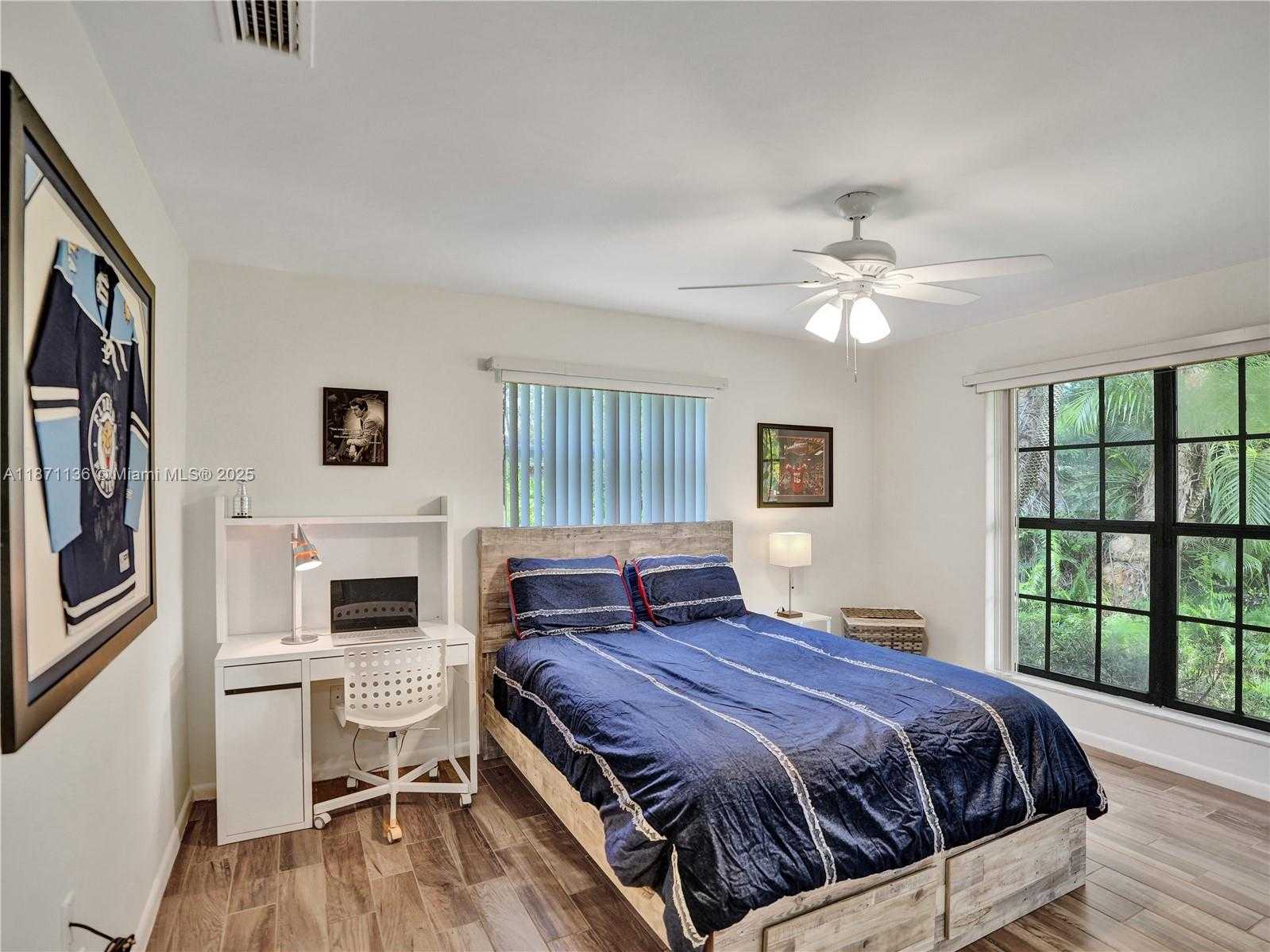 Small Image of 11300 SHADY LANE, Plantation Number 22