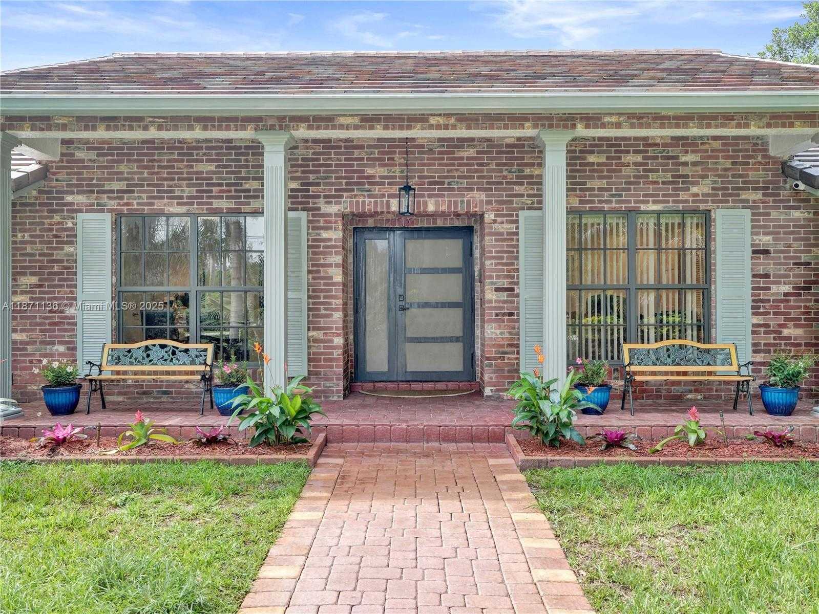 Small Image of 11300 SHADY LANE, Plantation Number 3